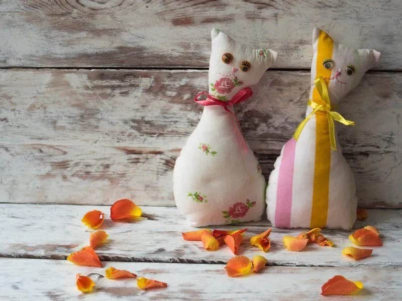 Jak uszyć kota przytulankę – proste kroki i przydatne porady